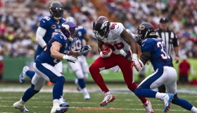 球友体育直播-福建CBA球队郭磊的表现及对球队贡献评估