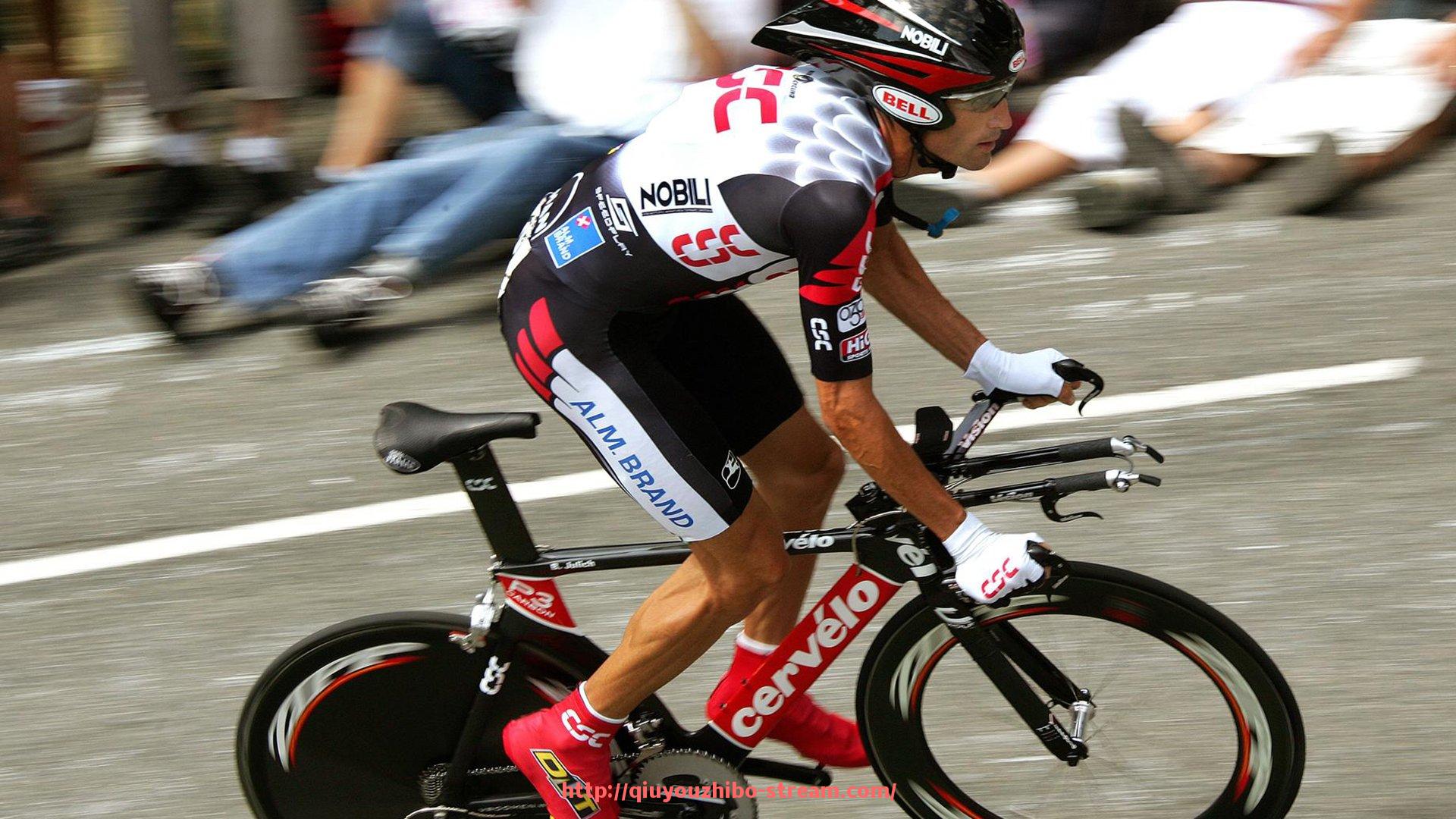 球友体育直播-推胸、推肩类健身器材的类型与正确用法指南